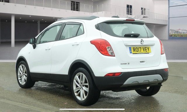2017 Vauxhall Mokka X 1.6L Active 5dr - Photo 4