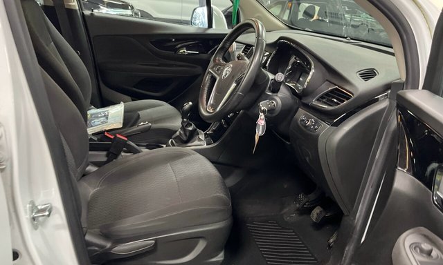 2017 Vauxhall Mokka X 1.6L Active 5dr - Photo 7