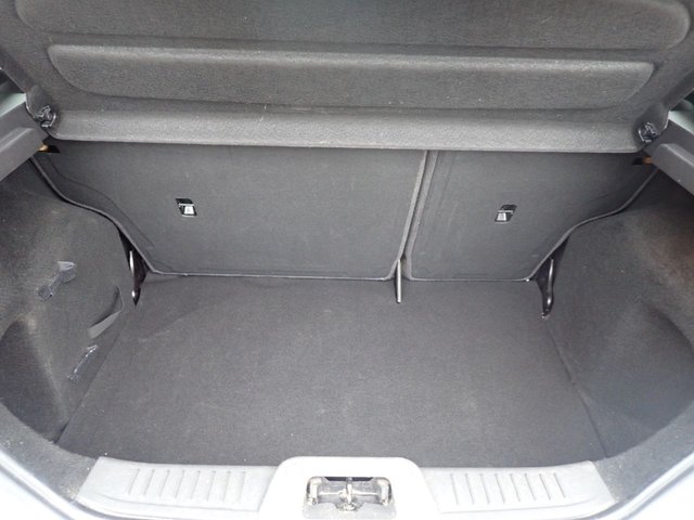 2016 FORD FIESTA - Photo 11