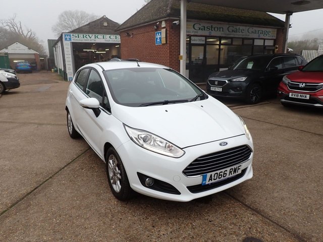 2016 FORD FIESTA