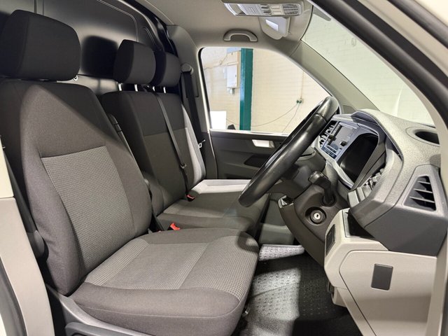 2021 VOLKSWAGEN TRANSPORTER - Photo 6