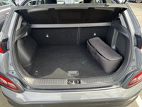 USED 2019 69 HYUNDAI KONA 64kWh Premium SE SUV 5dr Electric Auto (204 ps) 