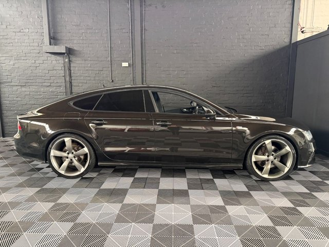 2013 AUDI A7 - Photo 3