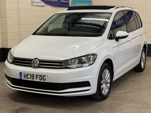 2019 19 Volkswagen Touran 1.6 TDi SE Family Panoramic MPV 5 Door Diesel DSG Euro 6 (s/s) (115 ps)