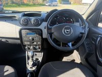 USED 2014 14 DACIA DUSTER 1.5 dCi Laureate SUV 5dr Diesel Manual Euro 5 (110 ps) 4 SERVICE STAMPS