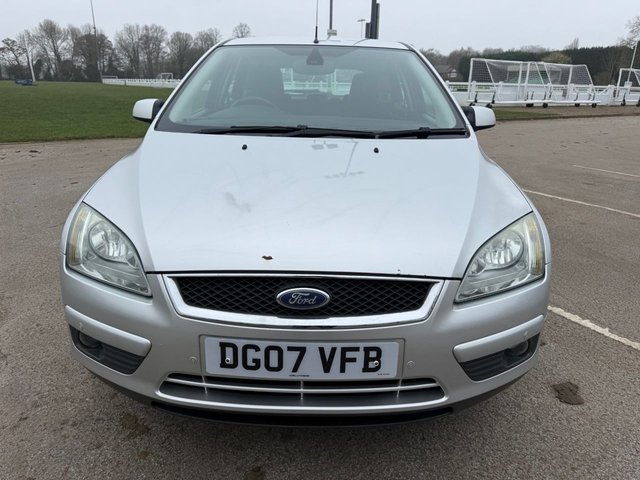 2007 Ford Focus 1.6L Ghia 5dr - Photo 6