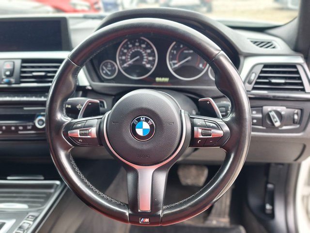 2015 BMW 3 SERIES - Photo 3