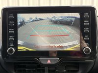 USED 2022 72 TOYOTA YARIS 1.5 VVT-h Design Hatchback 5dr Petrol Hybrid E-CVT Euro 6 (s/s) (116 ps) Parking camera Keyless entry,