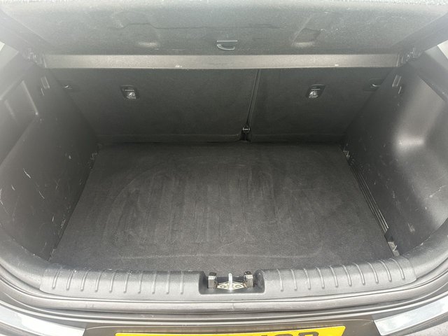 2018 KIA STONIC - Photo 9