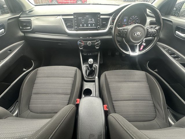 2018 KIA STONIC - Photo 11