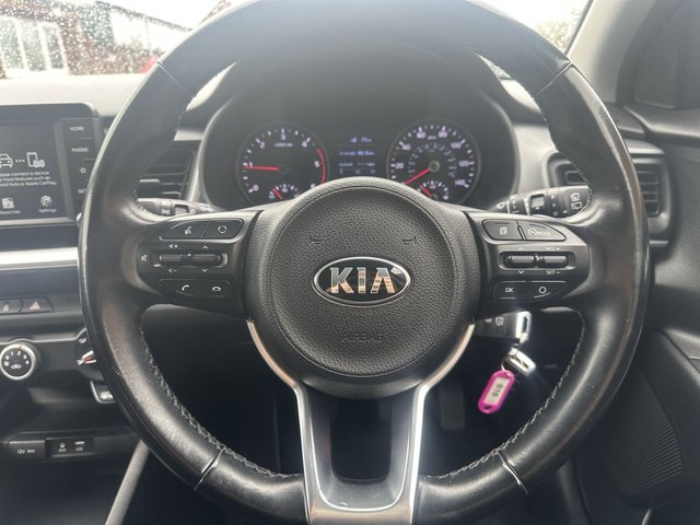 2018 KIA STONIC - Photo 12