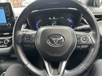 USED 2019 19 TOYOTA COROLLA 1.8 VVT-h Excel Hatchback 5dr Petrol Hybrid CVT Euro 6 (s/s) (122 ps) Parking camera, Heated seats