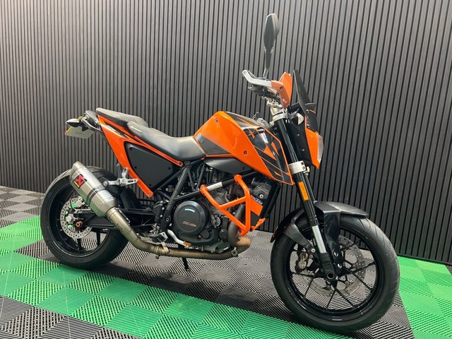 View our KTM 690 DUKE