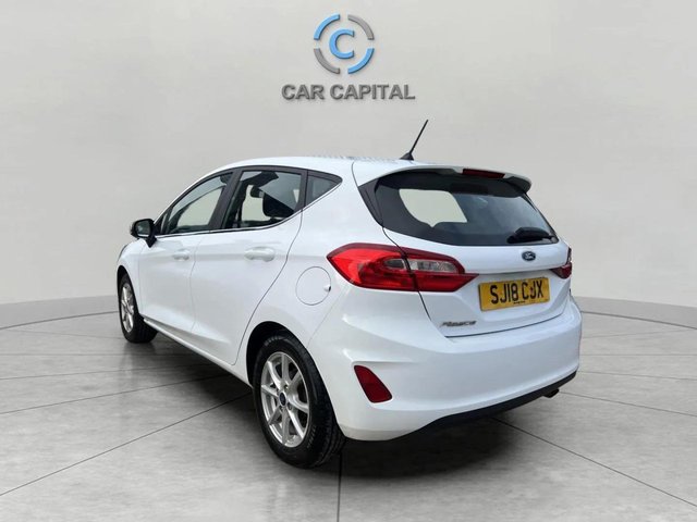 2018 Ford Fiesta 1L Zetec 5dr - Photo 11