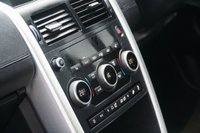 USED 2017 67 LAND ROVER DISCOVERY SPORT 2.0 TD4 HSE Black SUV 5dr Diesel Auto 4WD Euro 6 (s/s) (180 ps) 