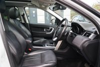 USED 2017 67 LAND ROVER DISCOVERY SPORT 2.0 TD4 HSE Black SUV 5dr Diesel Auto 4WD Euro 6 (s/s) (180 ps) 