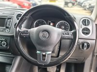 USED 2015 15 VOLKSWAGEN TIGUAN 2.0 TDI BlueMotion Tech Match SUV 5dr Diesel DSG 4WD Euro 5 (s/s) (140 ps) Auto_2.0_Suv_ParkingSensor_Sat Nav