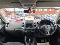 USED 2015 15 VOLKSWAGEN TIGUAN 2.0 TDI BlueMotion Tech Match SUV 5dr Diesel DSG 4WD Euro 5 (s/s) (140 ps) Auto_2.0_Suv_ParkingSensor_Sat Nav