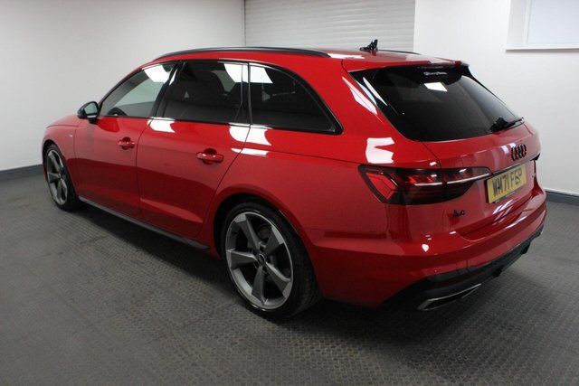 2022 AUDI A4 AVANT - Photo 4