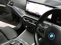 USED 2022 72 BMW 3 SERIES 2.0 330e 12kWh M Sport Touring 5dr Petrol Plug-in Hybrid Auto Euro 6 (s/s) (292 ps) SAT NAV PART LEATHER REAR CAMERA CRUISE CONTROL PARKING SENSORS 1 OWNER EXCELLENT SERVICE HISTORY WARRANTY