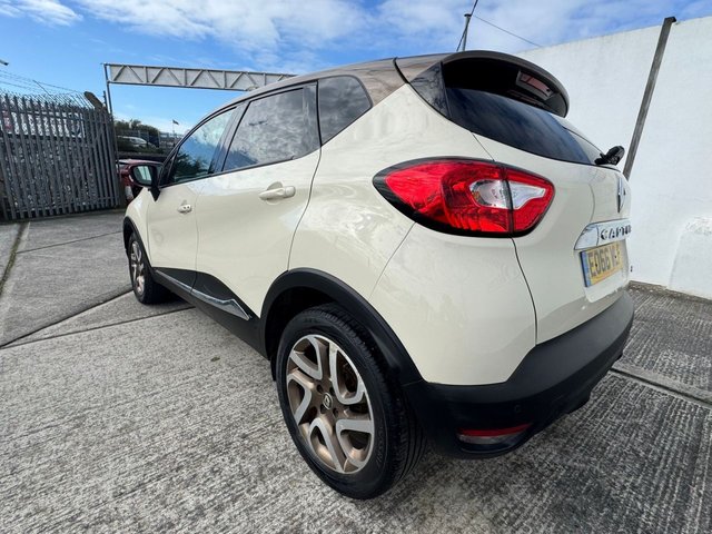 2016 Renault Captur 1.5L Iconic Nav 5dr - Photo 2