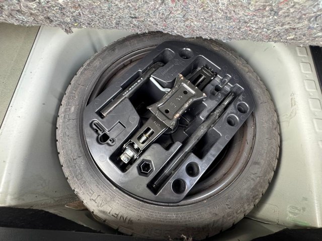 2016 Renault Captur 1.5L Iconic Nav 5dr - Photo 9