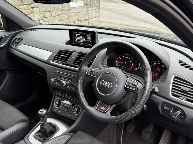 2017 Audi Q3 1.4L S Line Edition 5dr - Photo 6