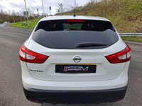 USED 2015 65 NISSAN QASHQAI 1.2 DIG-T n-tec SUV 5dr Petrol Manual 2WD Euro 6 (s/s) (115 ps) LOW MILES-NAVIGATION-TOP SPEC