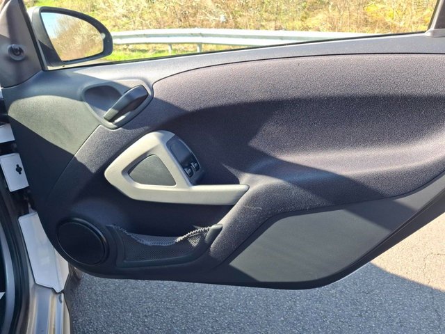 2012 SMART FORTWO - Photo 6