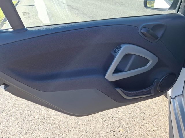 2012 SMART FORTWO - Photo 7