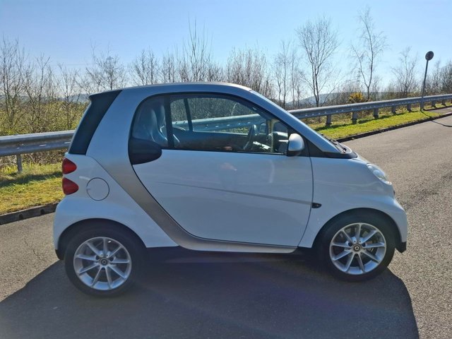 2012 SMART FORTWO - Photo 5