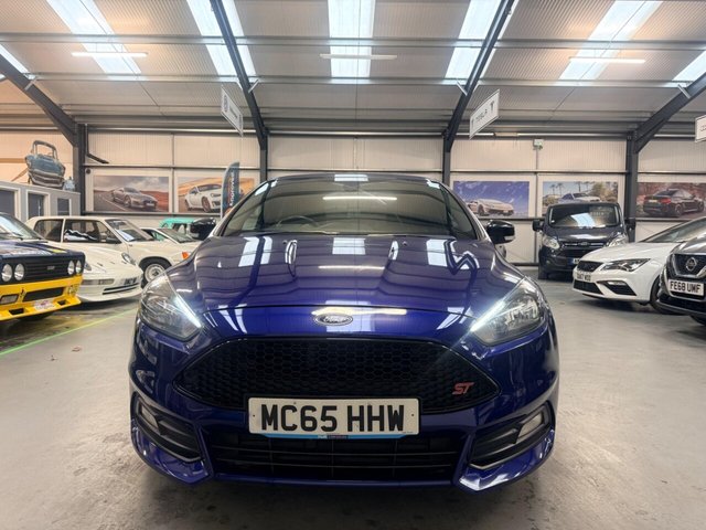 2015 FORD FOCUS 2.0 TDCi ST-2 Euro 6 (s/s) 5dr - Photo 11