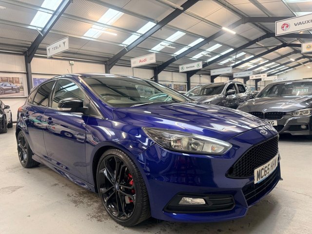 2015 FORD FOCUS 2.0 TDCi ST-2 Euro 6 (s/s) 5dr - Photo 12