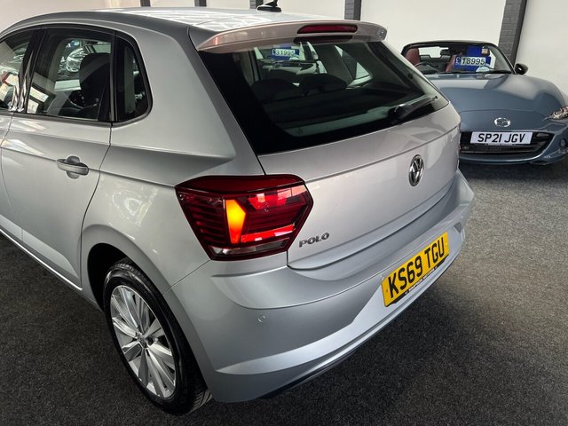 2019 VOLKSWAGEN POLO - Photo 8