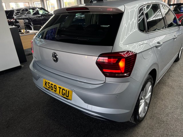 2019 VOLKSWAGEN POLO - Photo 11