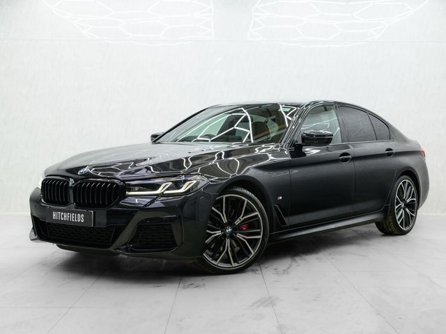 2022 BMW 5 SERIES - Photo 5