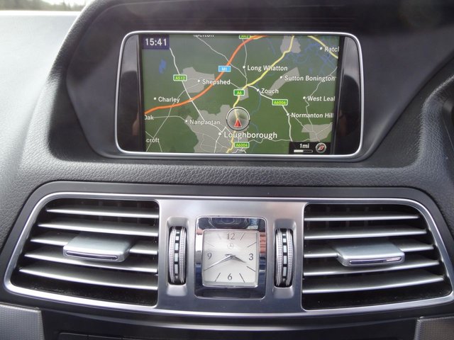 2016 Mercedes-Benz E-CLASS - Photo 12