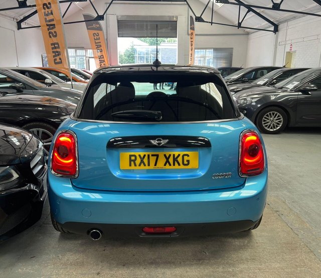 2017 MINI Hatch - Photo 10