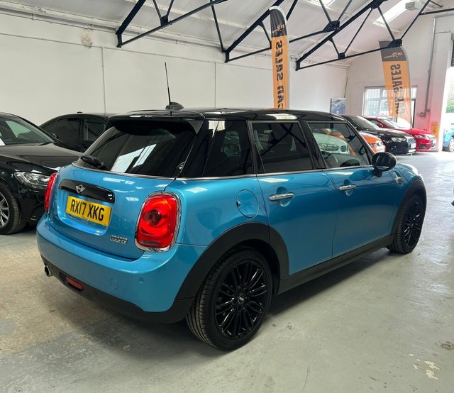 2017 MINI Hatch - Photo 9