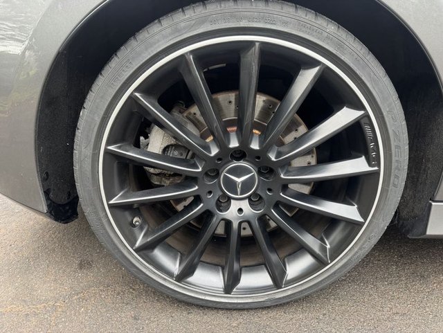 2023 Mercedes-Benz A-Class 2L Amg 5dr - Photo 10