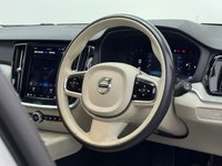 USED 2023 72 VOLVO V60 2.0 B4 MHEV Plus Estate 5dr Petrol Hybrid DCT Auto Euro 6 (s/s) (197 ps) 1 Owner From New / 5 Volvo Services / Reverse Camera / Heated Seats / Heated Steering Wheel / Bluetooth / Sat Nav