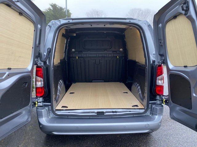 2024 CITROEN BERLINGO - Photo 9