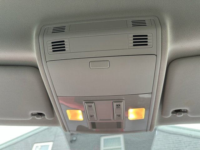 2019 VOLKSWAGEN POLO - Photo 5