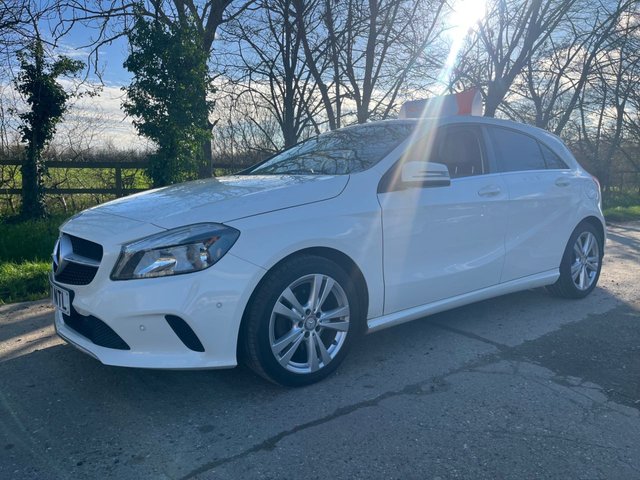 2017 MERCEDES-BENZ A-CLASS 1.6 A160 Sport (Executive) Hatchback 5dr Petrol Manual Euro 6 (s/s) (102 ps) - Photo 9