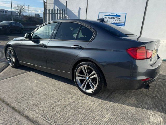 2012 BMW 3 Series 2L Sport 4dr - Photo 3