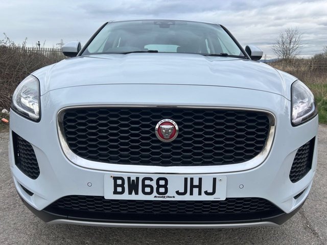 2019 Jaguar E-Pace - Photo 7