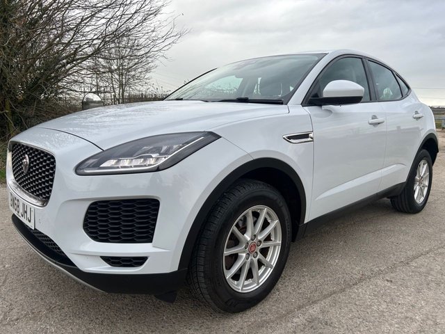 2019 Jaguar E-Pace - Photo 8