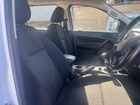 USED 2023 72 FORD RANGER 2.0 EcoBlue XL Pickup Double Cab 4dr Diesel Manual 4WD Euro 6 (s/s) (170 ps) We Supply Cars and Vans all over the Uk, with over 20 years experience, and 5 star Google reviews, we have an ever changing stock profile ! We now offer selected cars and vans for a limited time only at a price to go ! Each and every vehicle will have a mechanical check prior to collection and at least 6 months mot. We are based 5 minutes away from Hull train station just of the A63 on Rugby Street in Hull. Simply get in touch or call and see us for more information. Thank youWe are pleased to o