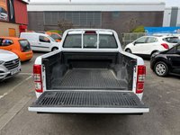 USED 2023 72 FORD RANGER 2.0 EcoBlue XL Pickup Double Cab 4dr Diesel Manual 4WD Euro 6 (s/s) (170 ps) We Supply Cars and Vans all over the Uk, with over 20 years experience, and 5 star Google reviews, we have an ever changing stock profile ! We now offer selected cars and vans for a limited time only at a price to go ! Each and every vehicle will have a mechanical check prior to collection and at least 6 months mot. We are based 5 minutes away from Hull train station just of the A63 on Rugby Street in Hull. Simply get in touch or call and see us for more information. Thank youWe are pleased to o