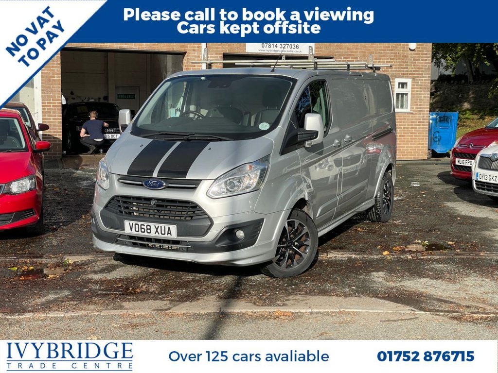Silver 2017 Ford Transit Custom Van Front-wheel drive Manual